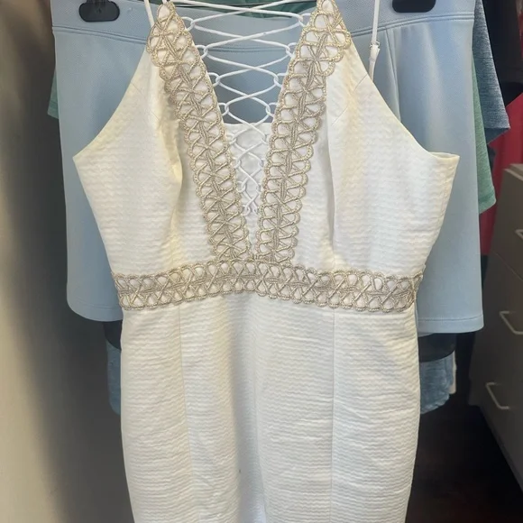 This gorgeous 00 Lilly Pulitzer dress is a showstopper - Picture 1 of 5